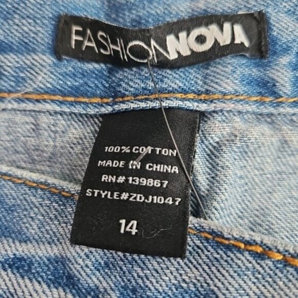 Fashion Nova Curve Crossover Straight Leg Jean Medium Wash SZ 14 Botton Fly NWT - Picture 12 of 16